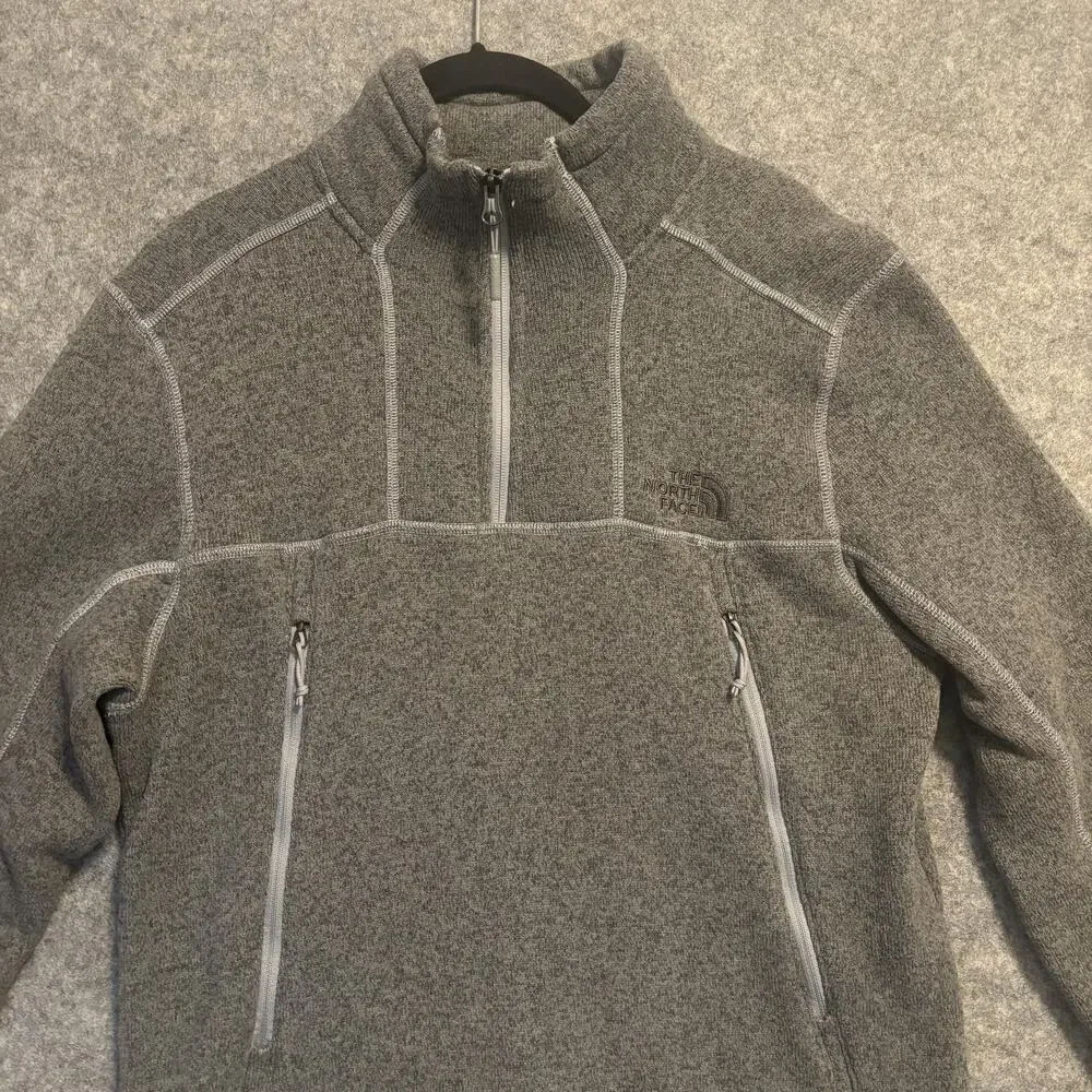 The North Face Sweatshirt Mens Size Large Gray Fleece Pullover 1/4 Zip Mock Neck